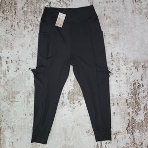 Halara High Waist Jogger Pants Black Cargo Pocket Athleisure Size L NWT